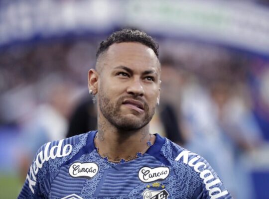 "Neymar en busca de un segundo renacimiento: La gran oportunidad para rehacer su carrera en Europa"